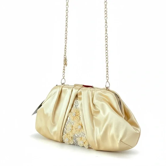 New Badgley Mischka Gold Satin Clutch w/ Pearl Flowers NWT Retail $179 - Picture 3 of 12